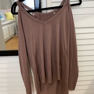 Shoulder Cut Long Sleeves
